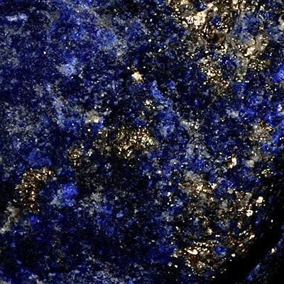 Le Lapis Lazuli: Un Joyau Bleu Ancré dans l'Histoire et la Lithothérapie