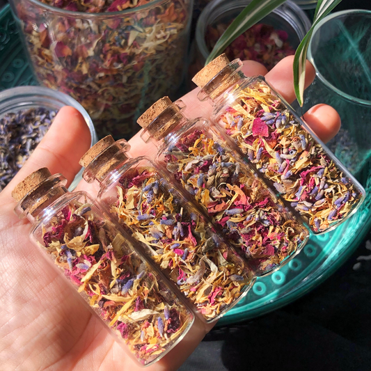 Mélange fleurs séchées / Herbal Witch Bottle